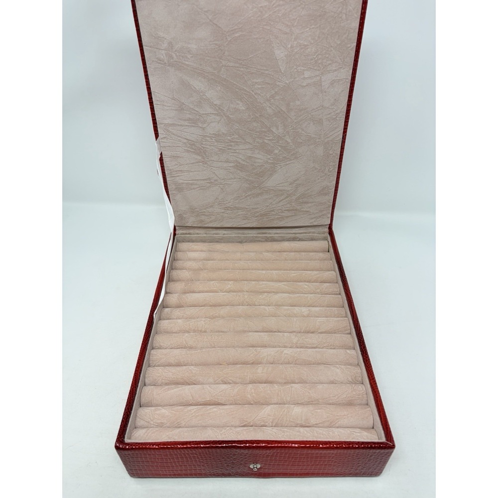 Shop LC Red Snake Skin Embossed Faux Leather‎ Ring Jewelry Box with Snap Closure